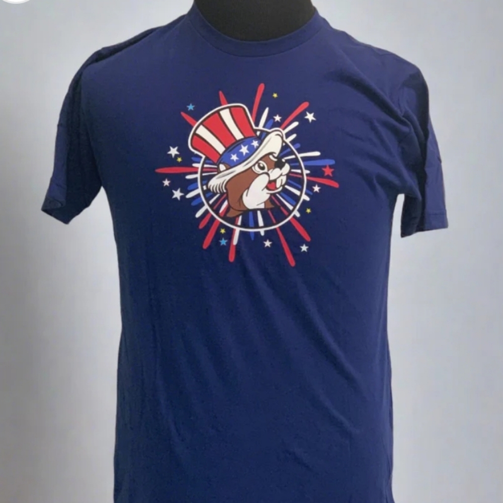 NWT Buc-ees 4th of July shirt all sizes